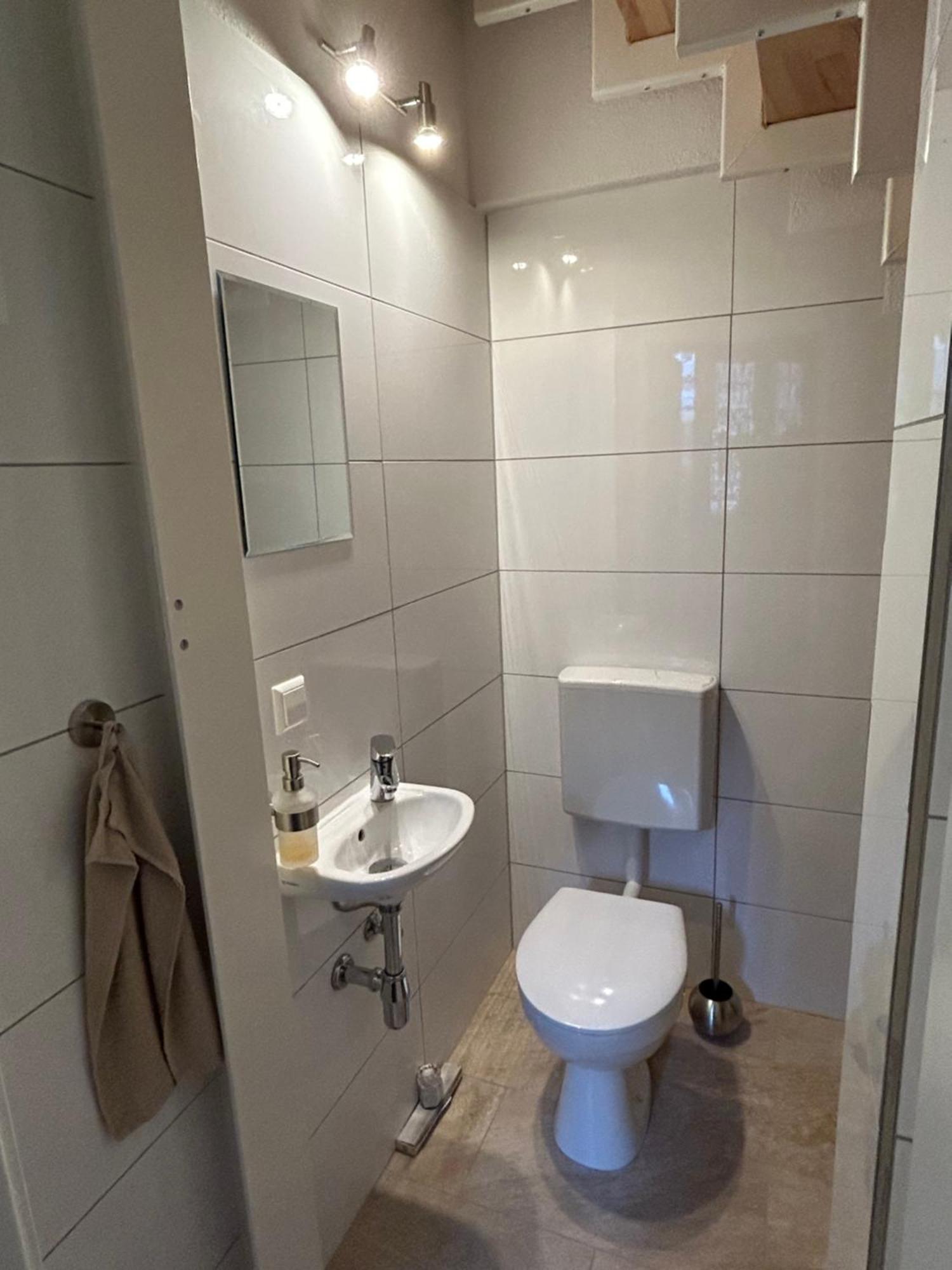 Exklusives Haus, Ruhig Gelegen Im Innenhof, Zentral, Lichtdurchflutet Zustellbett,Babybett Bei Bedarf Karlsruhe Exterior foto