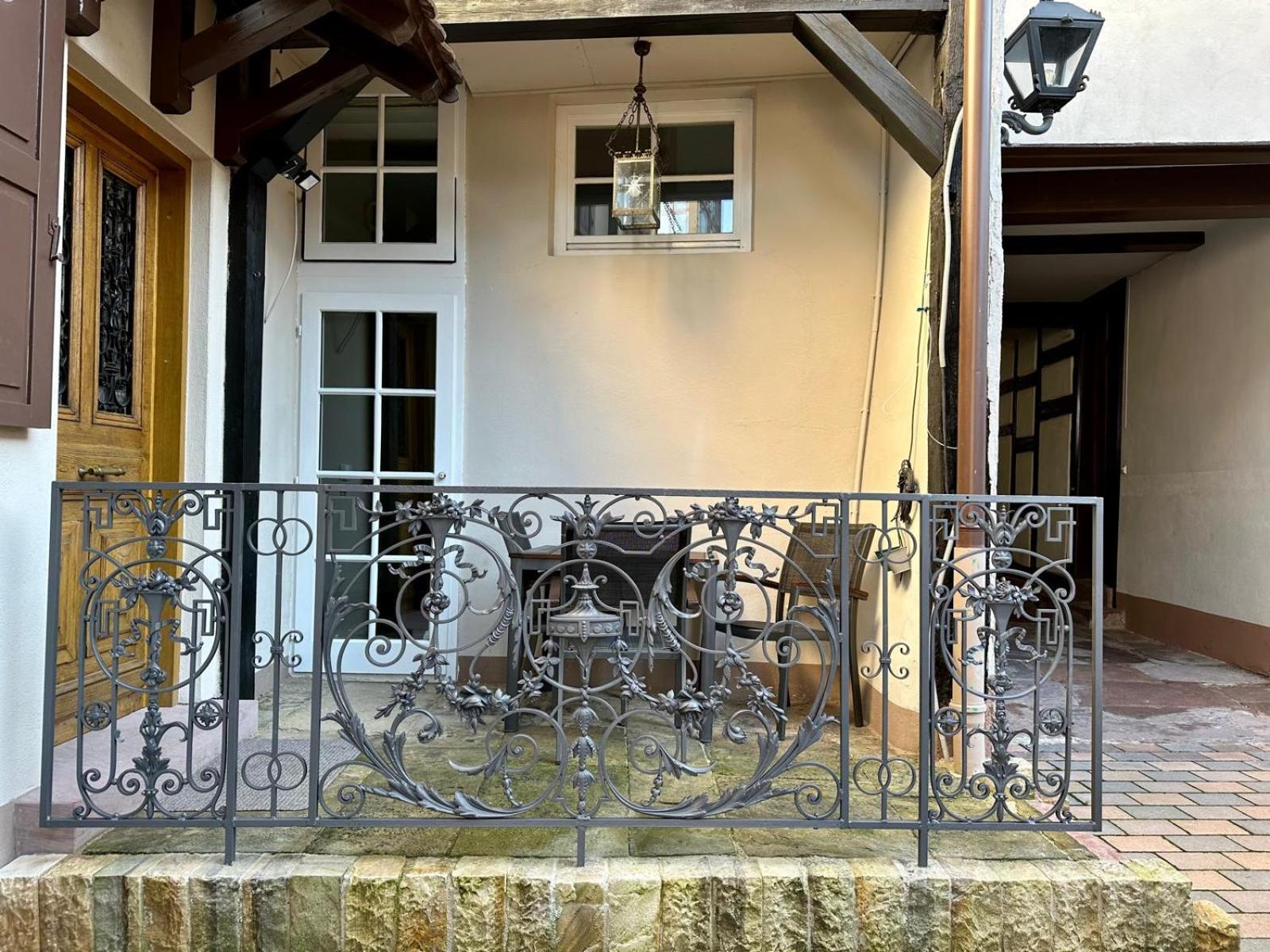Exklusives Haus, Ruhig Gelegen Im Innenhof, Zentral, Lichtdurchflutet Zustellbett,Babybett Bei Bedarf Karlsruhe Exterior foto
